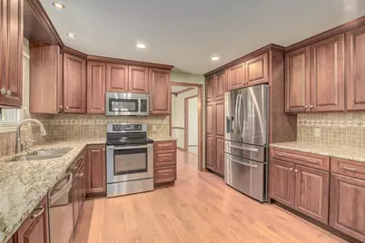 124 Lookout Farm Drive, Crestview Hills, KY 41017 - Photo 9