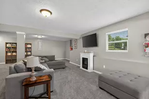 1652 Hogan Ln, Florence, KY 41042 - Photo 21