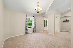 3474 Sunbrite Dr, Covington, KY 41015 - Photo 9