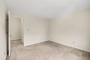230 Willowbrook Ct, Wilder, KY 41071 - Photo 13
