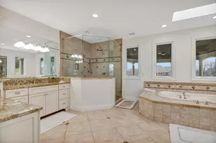 2424 Royal Castle Way, Union, KY 41091 - Photo 19