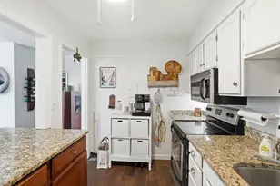 323 E 2nd St, Covington, KY 41011 - Photo 11