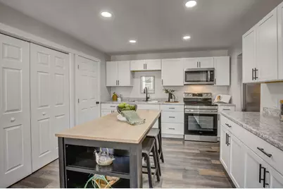 309 W 8th Street, Newport, KY 41071 - Photo 7