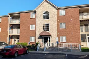 561 Napa Valley Ln, Fort Mitchell, KY 41017 - Photo 1