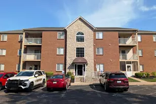 561 Napa Valley Ln, Fort Mitchell, KY 41017 - Photo 1