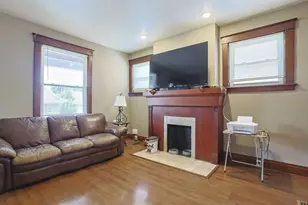 425 W 22nd St, Covington, KY 41014 - Photo 9