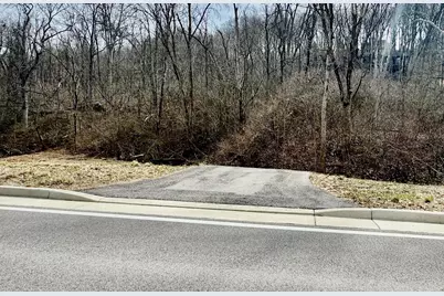 1915 Bromley-Crescent Springs Road #C, Crescent Springs, KY 41017 - Photo 5