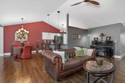 2097 Glenview Drive, Hebron, KY 41048 - Photo 5