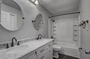4064 Edgelake Ct, Villa Hills, KY 41017 - Photo 11