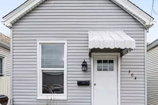 704 W 35th St, Latonia, KY 41015 - Photo 1