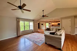 225 Maple Ridge St, Crittenden, KY 41030 - Photo 11