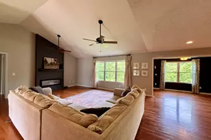 225 Maple Ridge St, Crittenden, KY 41030 - Photo 7