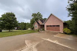 225 Maple Ridge St, Crittenden, KY 41030 - Photo 3