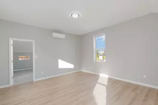 205 19th St Street W, Covington, KY 41014 - Photo 5