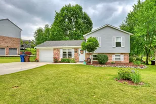 6126 Tosha Dr, Burlington, KY 41005 - Photo 1
