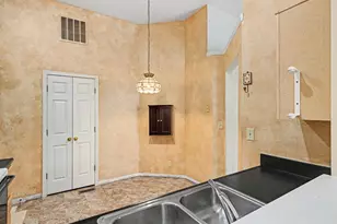 2143 Tantallon Dr, Fort Mitchell, KY 41017 - Photo 7