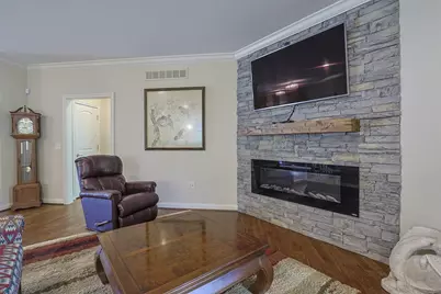 1011 Squire Valley Drive, Villa Hills, KY 41017 - Photo 7