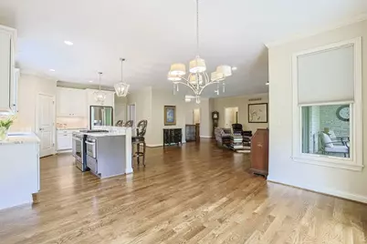 1011 Squire Valley Drive, Villa Hills, KY 41017 - Photo 9