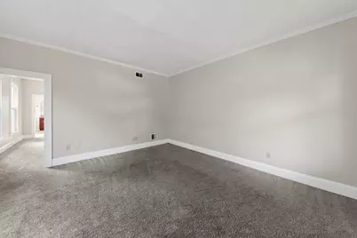 215 W 34th Street, Latonia, KY 41015 - Photo 11