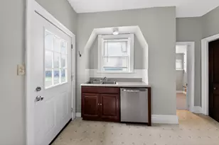 215 W 34th St, Latonia, KY 41015 - Photo 15