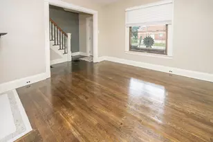 303 E 21st St, Covington, KY 41014 - Photo 9