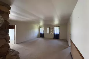 1814 Perry Ln, Burlington, KY 41005 - Photo 9