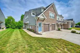 2307 Piazza RDG, Covington, KY 41017 - Photo 1