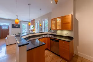 115 E 8th St, Covington, KY 41011 - Photo 5