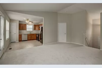 9124 Susie Drive, Florence, KY 41042 - Photo 3