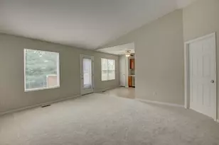 9124 Susie Dr, Florence, KY 41042 - Photo 7