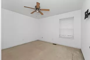 596 Buckshire Glen Dr, Florence, KY 41042 - Photo 25
