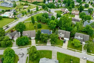 21 Thorne Hill Dr, Florence, KY 41042 - Photo 9