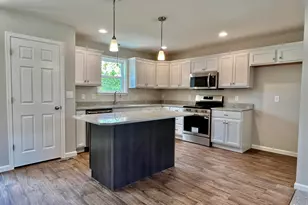 6131 Vintage Fleet Ln, Union, KY 41091 - Photo 3
