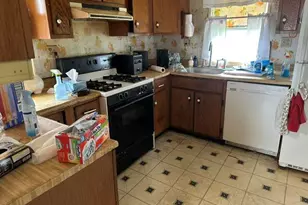 911 Worth St, Covington, KY 41011 - Photo 13
