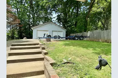 138 W French Avenue, Burnside, KY 42519 - Photo 3