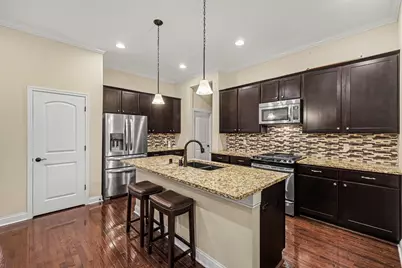957 Woodsedge Drive, Erlanger, KY 41018 - Photo 3
