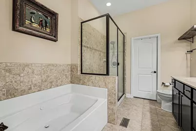 957 Woodsedge Drive, Erlanger, KY 41018 - Photo 13