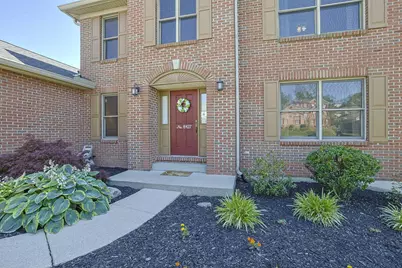 8427 Stratford Court, Florence, KY 41042 - Photo 3