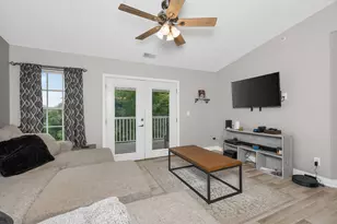 588 Ivy Ridge Dr, Newport, KY 41076 - Photo 7
