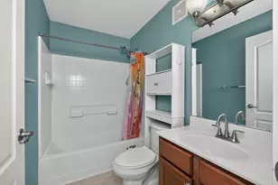 588 Ivy Ridge Dr, Newport, KY 41076 - Photo 13