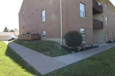 12 Meadow Lane #3, Highland Heights, KY 41076 - Photo 3