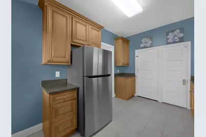 166 E 42nd Street, Latonia, KY 41015 - Photo 11