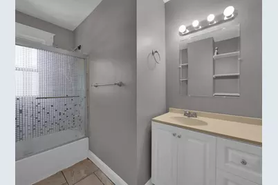 166 E 42nd Street, Latonia, KY 41015 - Photo 17