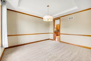 989 Reigh Count Dr, Union, KY 41091 - Photo 7
