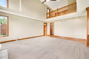 989 Reigh Count Dr, Union, KY 41091 - Photo 17