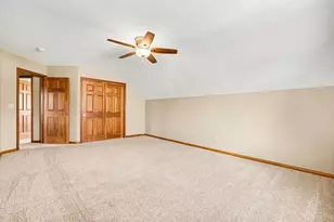 989 Reigh Count Dr, Union, KY 41091 - Photo 35