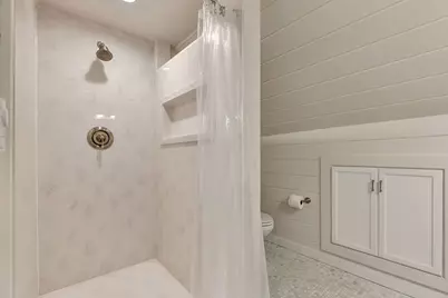 1627 E Henry Clay Avenue, Covington, KY 41011 - Photo 9
