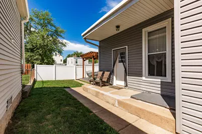 126 Ward Avenue, Bellevue, KY 41073 - Photo 3