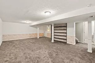 8187 Heatherwood Dr, Florence, KY 41042 - Photo 21