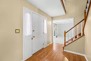 8187 Heatherwood Dr, Florence, KY 41042 - Photo 5